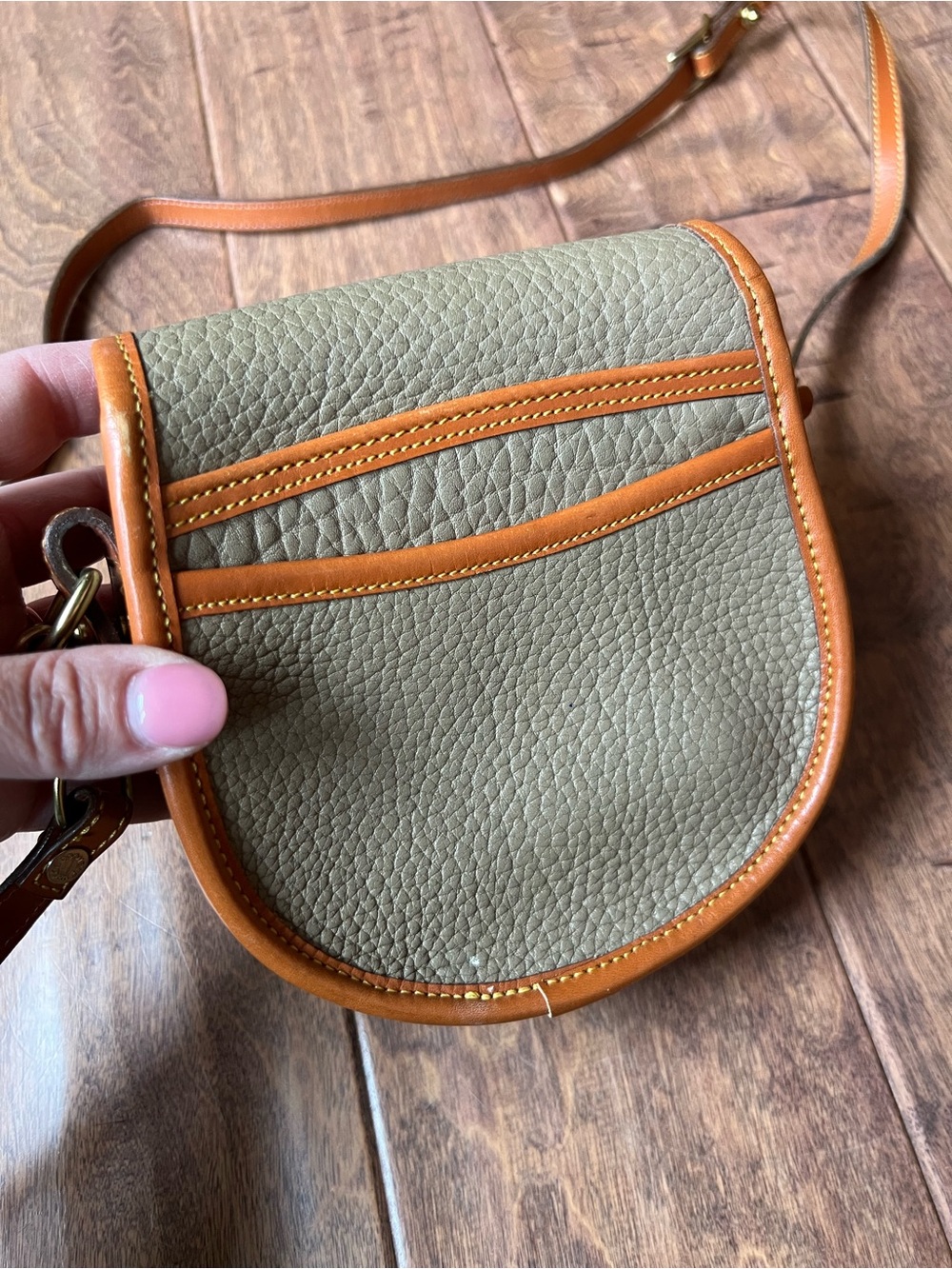 Vintage Dooney & Bourke AWL Duck Logo Mini Saddle Rare Crossbody Leather Bag - Picture 11 of 13